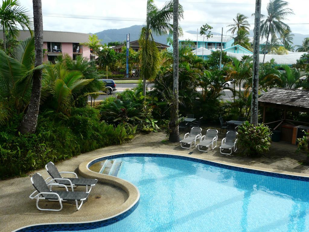 Oasis Inn Apartments Cairns Dış mekan fotoğraf