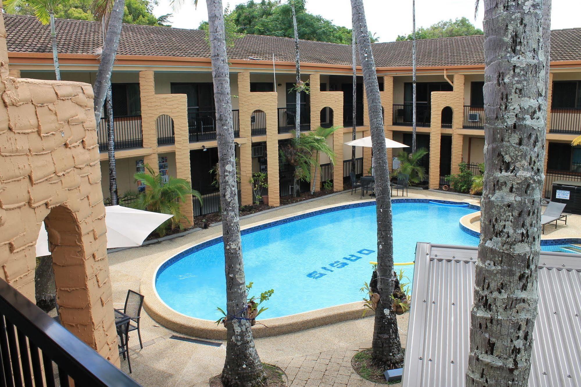 Oasis Inn Apartments Cairns Dış mekan fotoğraf