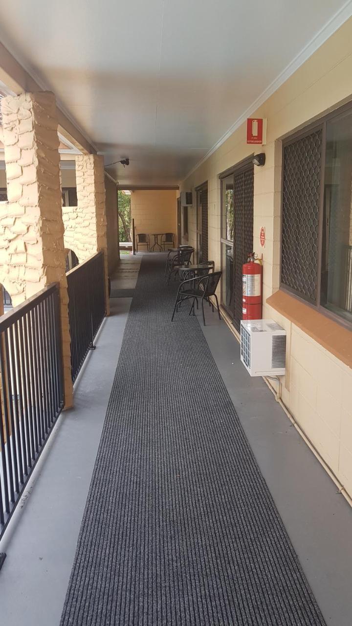 Oasis Inn Apartments Cairns Dış mekan fotoğraf