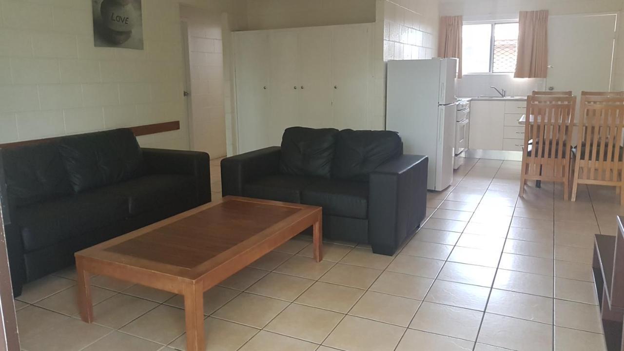 Oasis Inn Apartments Cairns Dış mekan fotoğraf