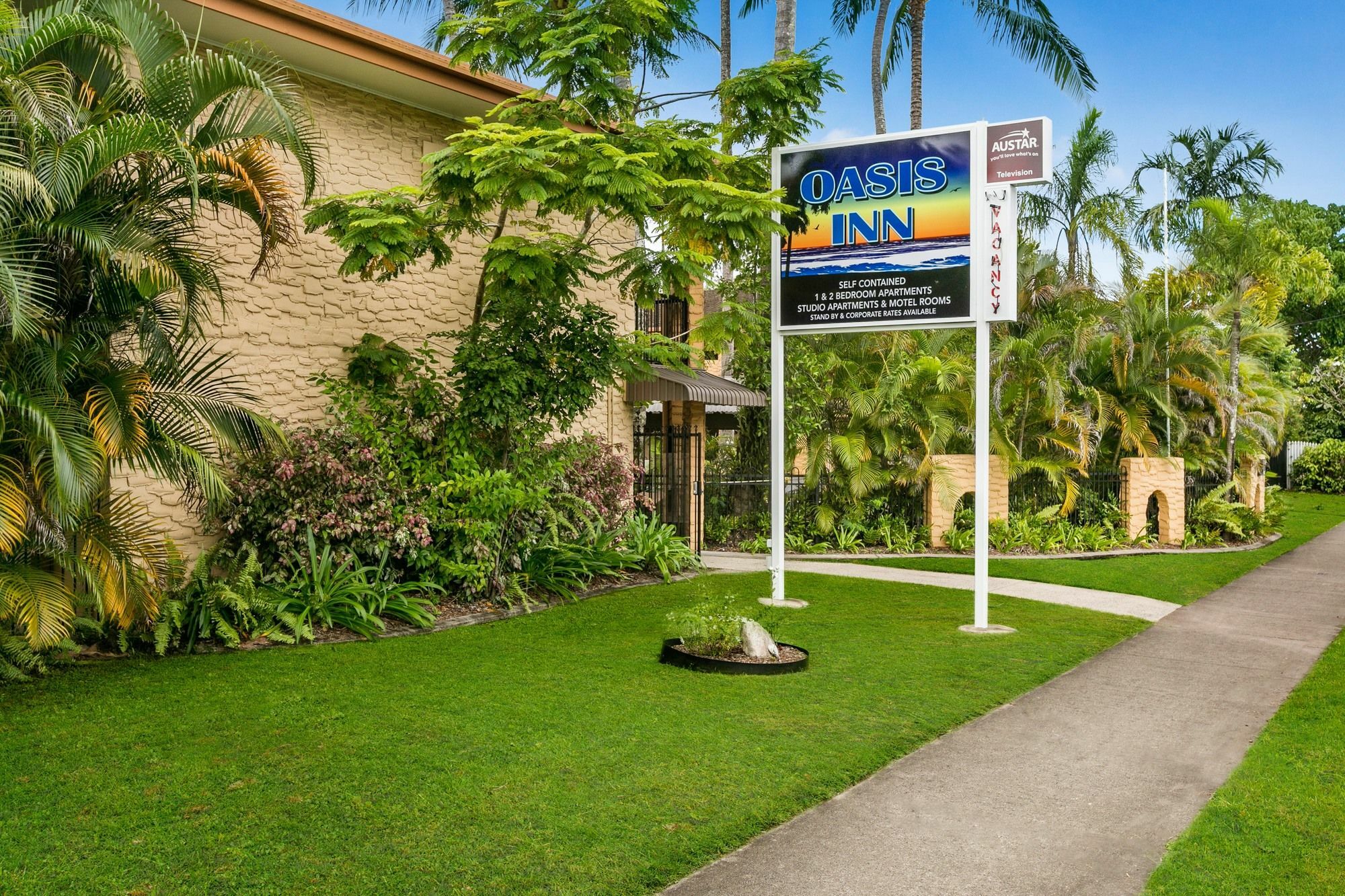 Oasis Inn Apartments Cairns Dış mekan fotoğraf